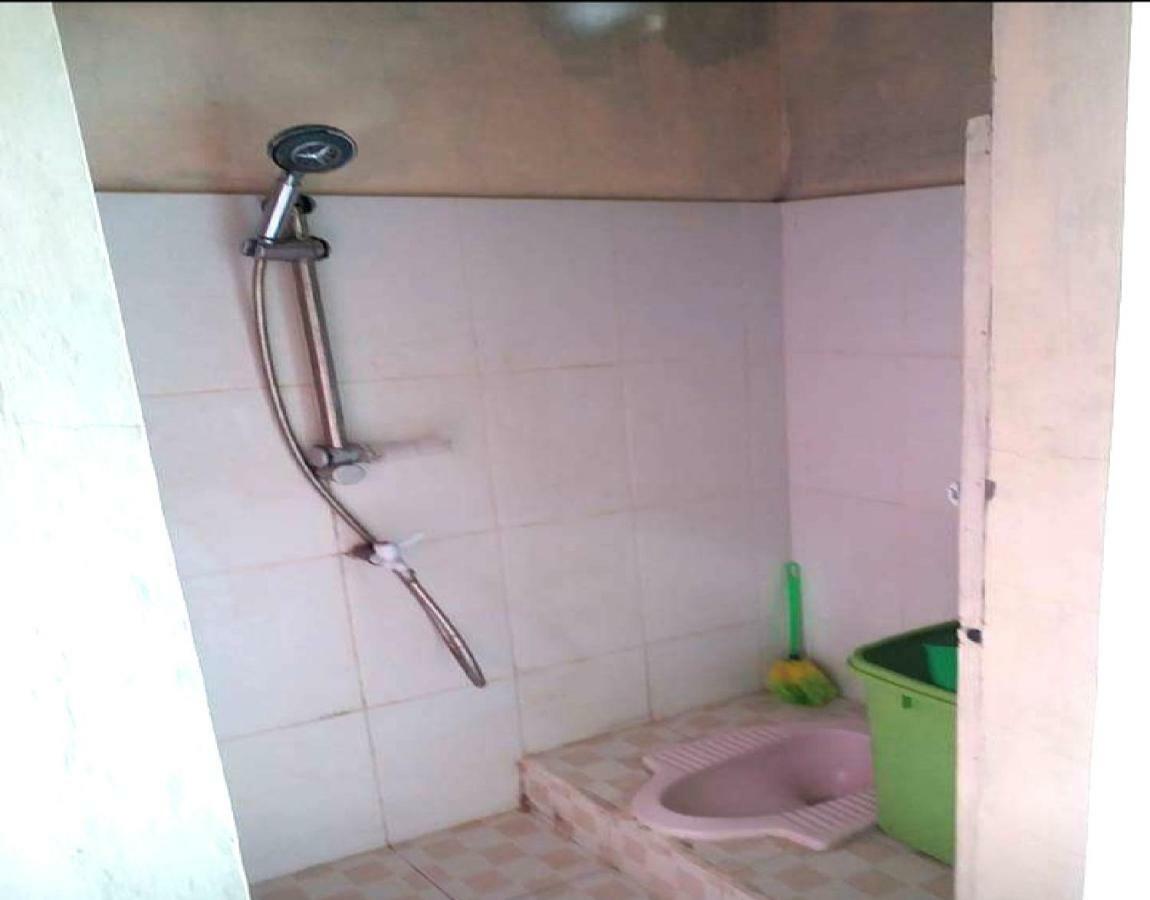 Kenangan Guest House Sabong Exterior foto
